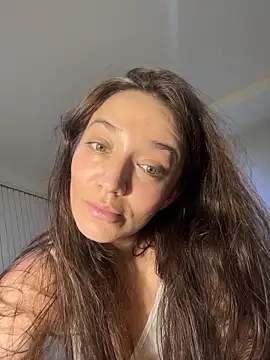 Emmablue10 online show from 3, 2, 2026