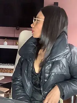 AbbyBlaze Pink online show from 2, 2, 2026