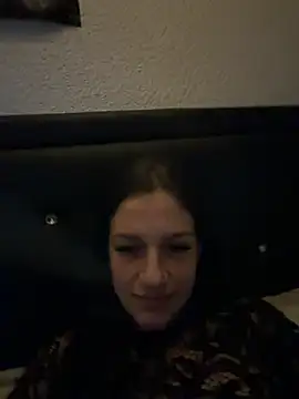 XStepsisterX online show from 14, 2, 2026