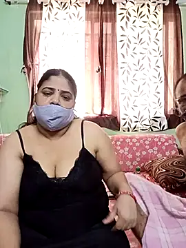 HoneyHush online show from 22, 2, 2026