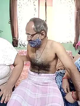 HoneyHush online show from 18, 3, 2026