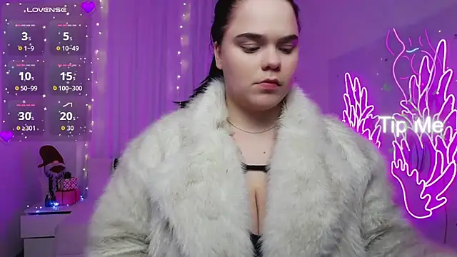 Elegant Eliss online show from 2, 2, 2026