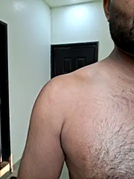 hot---boy1 online show from 3, 2, 2026