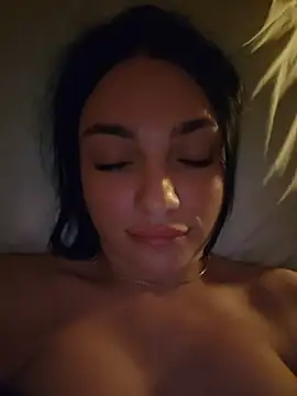 Snapshot of HotDevilGirl_ chatting on 16, 3, 2026 HotDevilGirl online show from 16, 3, 2026