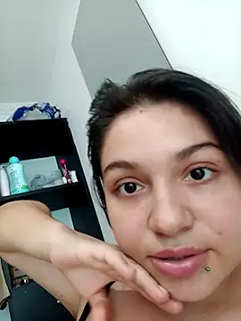 Snapshot of Alice_BigBoobs_Milk chatting on 26, 3, 2026 Alice BigBoobs Milk online show from 26, 3, 2026