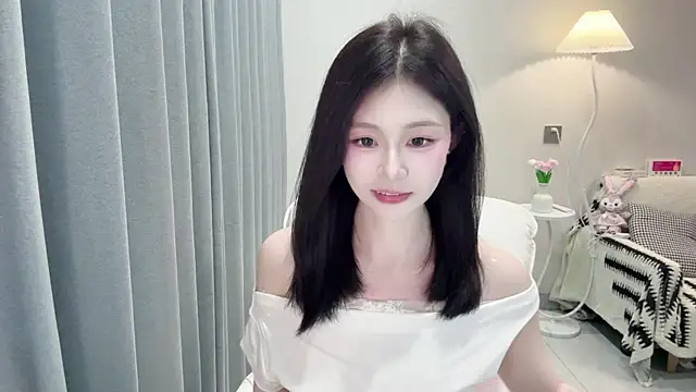 Snapshot of DYyyyyy-- chatting on 12, 4, 2026 DYyyyyy-- online show from 12, 4, 2026