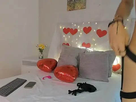 noah lewiss online show from 16, 2, 2026