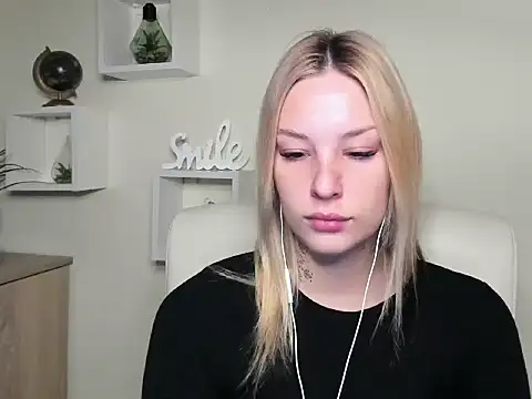 VelvetAngela online show from 10, 3, 2026