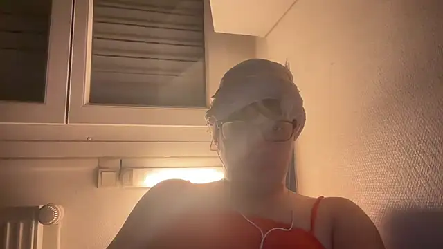 Alexxia667 online show from 1, 2, 2026