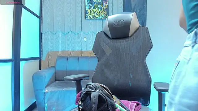 shaden  online show from 9, 2, 2026