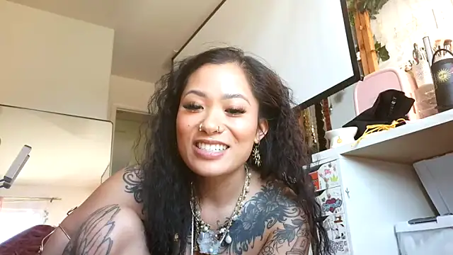 Snapshot of 222goddess444you chatting on 27, 3, 2026 222goddess444you online show from 27, 3, 2026