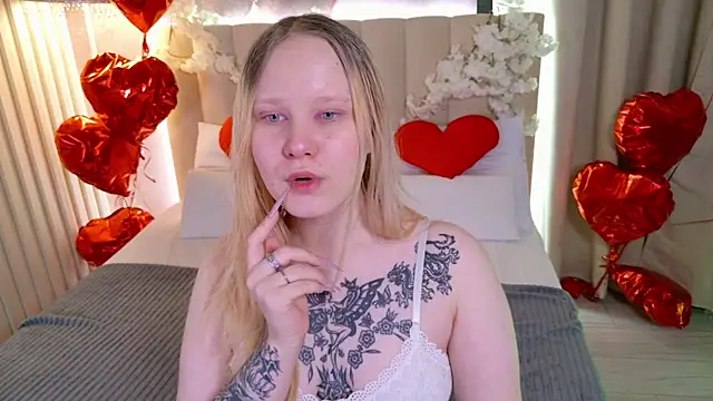 AnnieVibe online show from 10, 2, 2026