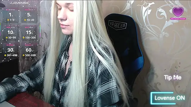 Snapshot of Shiny_Victoria chatting on 7, 3, 2026 Shiny Victoria online show from 7, 3, 2026