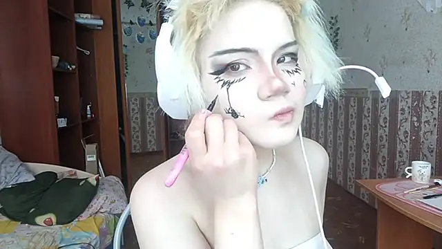 KathernSaulters online show from 7, 3, 2026