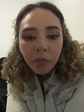 Isabelle Sara online show from 4, 2, 2026