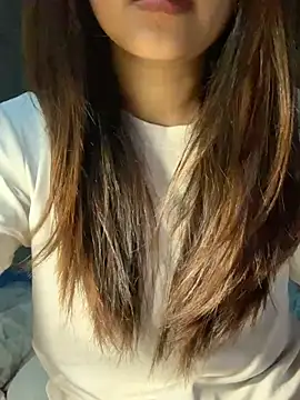 Luna Babyyy online show from 10, 2, 2026