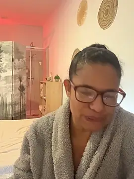 MelOnlyOf online show from 9, 2, 2026