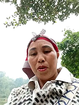 lena-cute online show from 7, 3, 2026