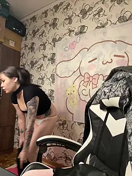 Snapshot of YukiiTYAN chatting on 4, 3, 2026 YukiiTYAN online show from 4, 3, 2026