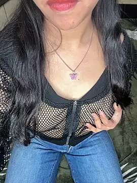 nauty girl shalu online show from 22, 2, 2026