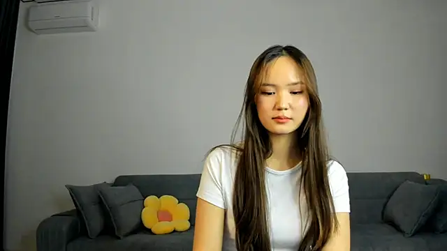 tori mia online show from 3, 2, 2026