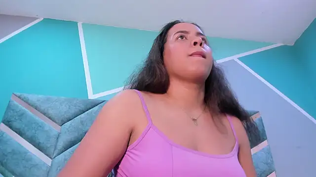 MelanysmithH online show from 3, 2, 2026