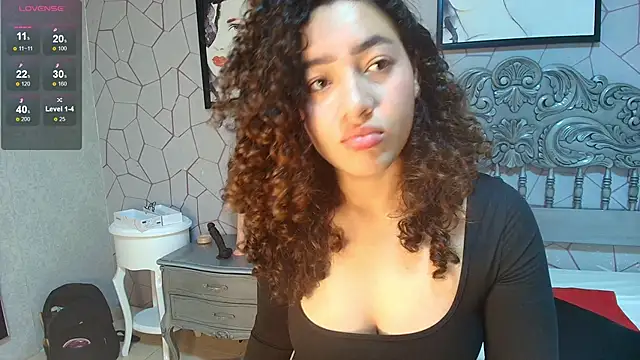 meganrousx online show from 19, 3, 2026