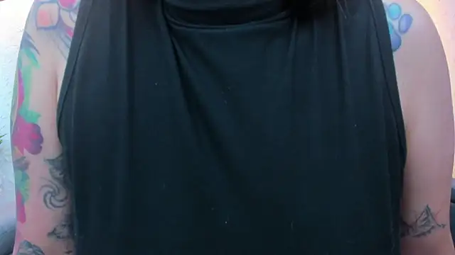 Snapshot of violet_scott_ chatting on 10, 2, 2026 violet scott online show from 10, 2, 2026