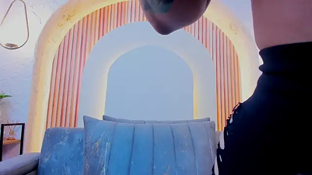 Snapshot of violet_scott_ chatting on 25, 3, 2026 violet scott online show from 25, 3, 2026