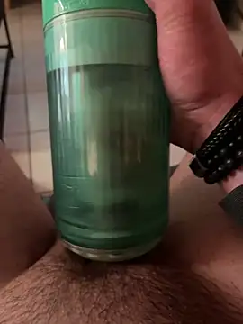 Kylxxx8 online show from 20, 3, 2026