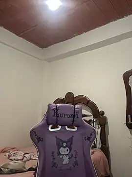 daniteen hot online show from 3, 2, 2026