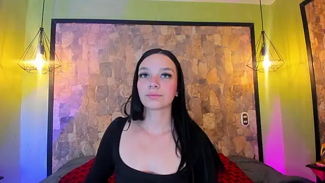 Elizabeth Ferrer online show from 3, 3, 2026