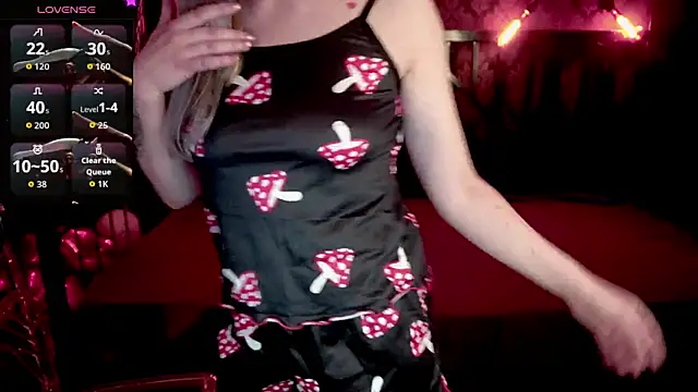 Snapshot of DramaQuenns chatting on 26, 3, 2026 DramaQuenns online show from 26, 3, 2026