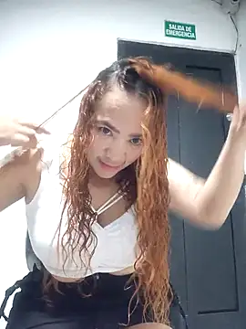 Snapshot of -Serena_ chatting on 24, 2, 2026 -Serena online show from 24, 2, 2026