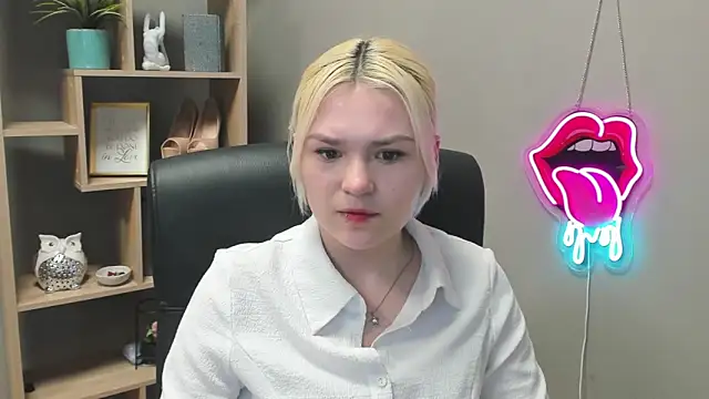 SweetLilyxo online show from 27, 2, 2026