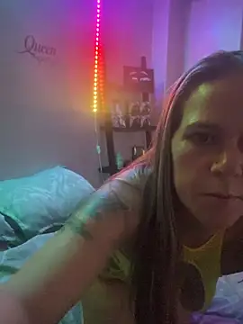 Shortie8787 online show from 13, 4, 2026