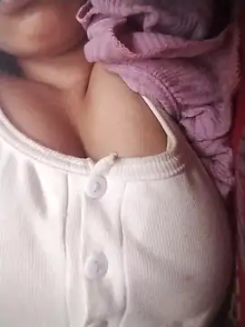 Snapshot of bigdady112 chatting on 2, 4, 2026 bigdady112 online show from 2, 4, 2026