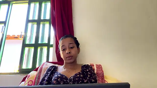 KayleenStoyanoff online show from 19, 2, 2026