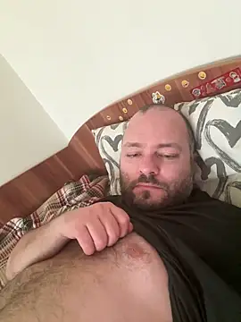 InstinctMention2 online show from 4, 2, 2026