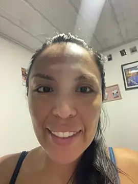 Emma Sanz   online show from 6, 3, 2026