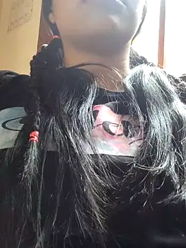 Julieta Parker online show from 14, 2, 2026