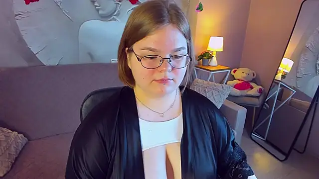 MaryFloree online show from 17, 3, 2026