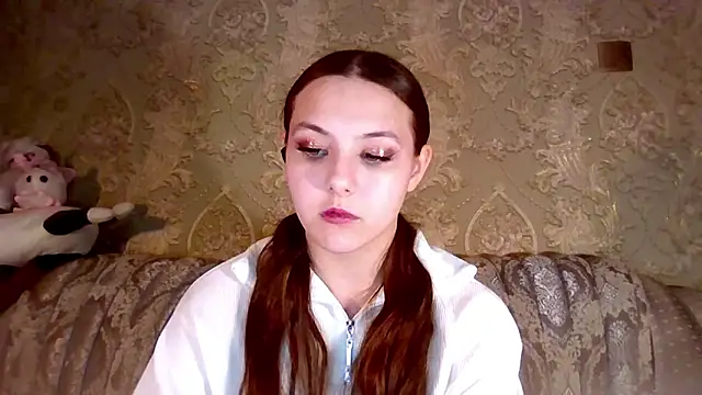 YuniNeko online show from 5, 2, 2026