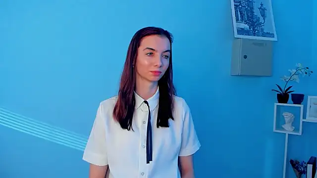 TerraCarmicheal online show from 4, 2, 2026