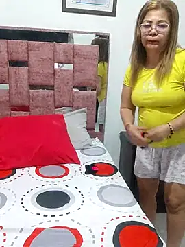 Amberknighte online show from 7, 2, 2026