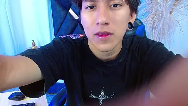 nikoo 18 online show from 6, 2, 2026