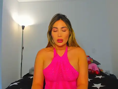 Nicole Champagne online show from 12, 2, 2026