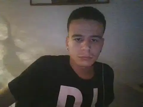 andrwerotic online show from 4, 2, 2026