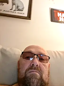 Snapshot of ldhurstII chatting on 17, 3, 2026 ldhurstII online show from 17, 3, 2026