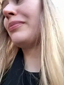 blonde exe online show from 18, 3, 2026